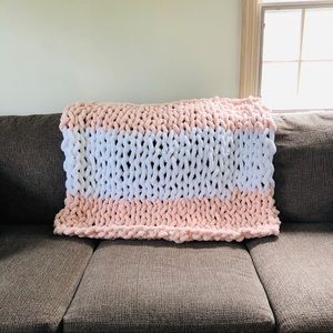 Brand new handmade baby chunky blanket